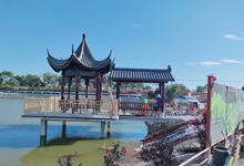 江西南昌客戶(hù)訂做的防腐木古建涼亭和古建長(zhǎng)廊